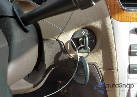 2009 Chevrolet Malibu Lt from USA, damaged, VIN 1G1ZJ57B69F107582